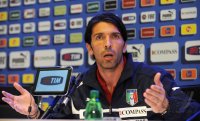FUSSBALL INTERNATIONAL: Gianluigi Buffon (Italien)