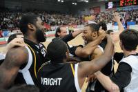 Basketball  1. Bundesliga  09/10 JUBEL TRAVIS  (Walter Tigers Tuebingen)