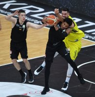 Barmer 2. Basketball Bundesliga  18/19: Tigers Tuebingen - Nuernberg Falcons BC