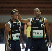 Basketball 1. Bundesliga 2011/2012: s Oliver Baskets Wuerzburg -  Walter Tigers Tuebingen