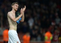 FUSSBALL  CHL  Saison 2013/2014: Arsenal London - SSC Neapel