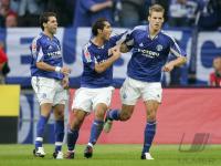 Fussball 1. Bundesliga: Schalke - Bayern, Jubel Schalke n. dem 1:1