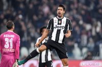 FUSSBALL SERIE A 2016/2017: JUBEL Sami Khedira (Juventus Turin)