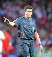 FUSSBALL EURO 2008: Portugal - Tuerkei  Schiedsrichter HANDEL (GER)