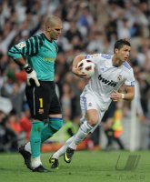 FUSSBALL International Primera Division 10/11:  Real Madrid - FC Barcelona