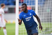 Fussball 1. Bundesliga Saison 21/22: TSG 1899 Hoffenheim - FC Augsburg