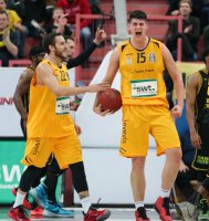 Basketball 1. Bundesliga 15/16 Hauptrunde: Walter Tigers Tuebingen - MHP RIESEN Ludwigsburg