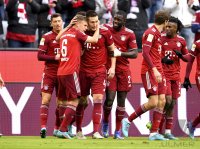 Fussball 1. Bundesliga Saison 21/22: FC Bayern Muenchen - Bayer 04 Leverkusen
