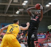 Basketball 1. Bundesliga 15/16 Hauptrunde: Walter Tigers Tuebingen -  Giessen 46ers
