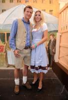 Fussball 2. Bundesliga : TSV 1860 Muenchen auf dem Oktoberfest