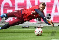 Fussball 1. Bundesliga Saison 14/15: Torwart Manuel Neuer (FC Bayern Muenchen)