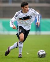 FUSSBALL, INTERNATIONAL: Deutschland U18, VOLLAND Einzelaktion
