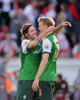 FUSSBALL  1. BUNDESLIGA  09/10  Frings und Mertesacker (SV Werder Bremen)