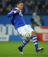 Fussball 1. Bundesliga, Saison 2011/2012: Schalke 04, JONES am Ball