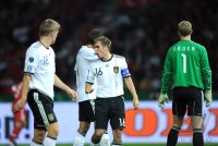 Fussball International EM 2012-Qualifikation:  Toni KROOS , Philipp Lahm, Manuel NEUER (v.li., Deutschland)