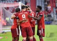 Fussball 1. Bundesliga Saison 21/22: FC Bayern Muenchen -  1. FC Koeln