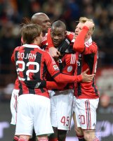 FUSSBALL SERIE A:  Bojan, Mario Balotelli, Ignazio Abate (v. li., AC Mailand)