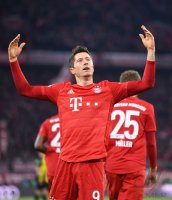 Fussball 1. Bundesliga Saison 19/20: FC Bayern Muenchen - Borussia Dortmund