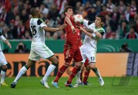 FUSSBALL DFB POKAL  Saison 2012/2013:  FC Bayern Muenchen - VfL Wolfsburg