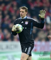FUSSBALL INTERNATIONAL  CHL HALBFFINALE 11/12: Torwart Manuel Neuer (FC Bayern Muenchen)