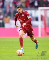 Fussball 1. Bundesliga Saison 21/22: FC Bayern Muenchen - Bayer 04 Leverkusen