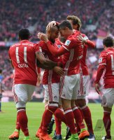 Fussball 1. Bundesliga Saison 16/17: FC Bayern Muenchen - FC Schalke 04