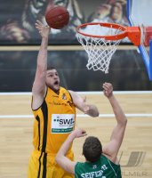 Basketball 1. Bundesliga 2012/2013:  Walter Tigers Tuebingen - TBB Trier