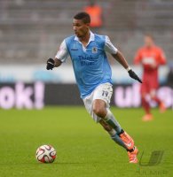 Fussball 2. BUNDESLIGA 14/15: Rubin Okotie (1860 Muenchen)