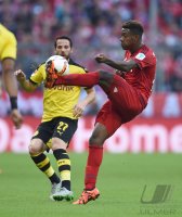 Fussball 1. Bundesliga Saison 15/16: FC Bayern Muenchen - Borussia Dortmund