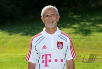 Fussball 3. Bundesliga:  Co Trainer Gerd Mueller  (FC Bayern II)