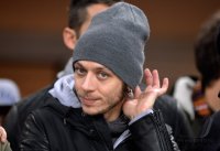 Fussball International Serie A 13/14: Motorradrennfahrer iund Fussballfan Valentino Rossi