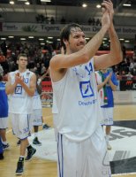 Basketball 1. Bundesliga 2011/2012:  Walter Tigers Tuebingen - Fraport Skyliners Frankfurt