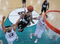 Basketball  1. Bundesliga  09/10  Walter Tigers Tuebingen - Brose Baskets