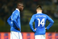Fussball International:  Mario Balotelli und Stephan El Shaarawy (v. li., Italien)