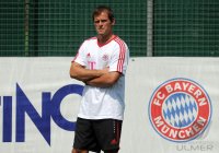 Fussball 1. Bundesliga Saison   2011/2012 : Torwarttrainer Toni Tapalovic  (FC Bayern Muenchen)