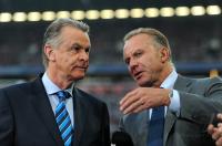 Fussball 1. Bundesliga : Trainer Ottmar Hitzfeld (li, Schweiz) Vorstandsvorsitzender Karl Heinz Rummenigge (re, FC Bayern Muenchen)