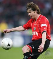 Fussball 1. Bundesliga: Hannover, TARNAT Einzelaktion