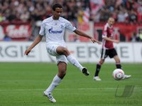 Fussball 1. Bundesliga  Saison 2010/2011: Joel Matip (FC Schalke 04)