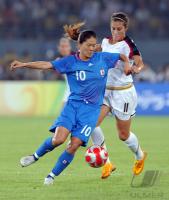 FUSSBALL  Olympia 2008   Viertelfinale Halbfinale Frauen  Japan - USA