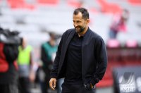 Fussball 1. Bundesliga Saison 21/22: FC Bayern Muenchen -  1. FC Koeln