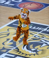 Basketball 1. Bundesliga 13/14:  Walter Tigers Tuebingen - Telekom Baskets Bonn