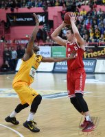 Basketball 1. Bundesliga 14/15 Hauptrunde: Walter Tigers Tuebingen - FC Bayern Muenchen