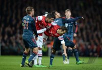 Fussball International CHL Saison 13/14: Arsenal London - FC Bayern Muenchen