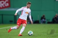 Fussball  DFB Pokal  2. Runde  Saison 17/18: RB Leipzig - FC Bayern Muenchen