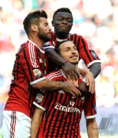 FUSSBALL SERIE A:  Antonio Nocerino, Zlatan Ibrahimovic, Clarence Seedorf (v. li., AC Mailand)