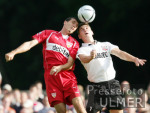 Fussball DFB-Pokal: Mayen - Stuttgart, Zweikampf