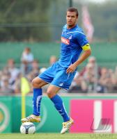 FUSSBALL, DFB Pokal, 1. Hauptrunde: TSG Hoffenheim, NILSSON am Ball