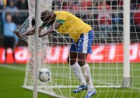 FUSSBALL INTERNATIONAL: RAMIRES (Brasilien)