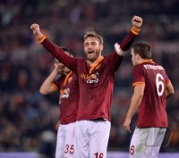FUSSBALL Coppa Italia  2013/2014: JUBEL Daniele De Rossi (AS Rom)