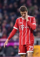 Fussball 1. Bundesliga Saison 17/18: FC Bayern Muenchen - VfL Wolfsburg